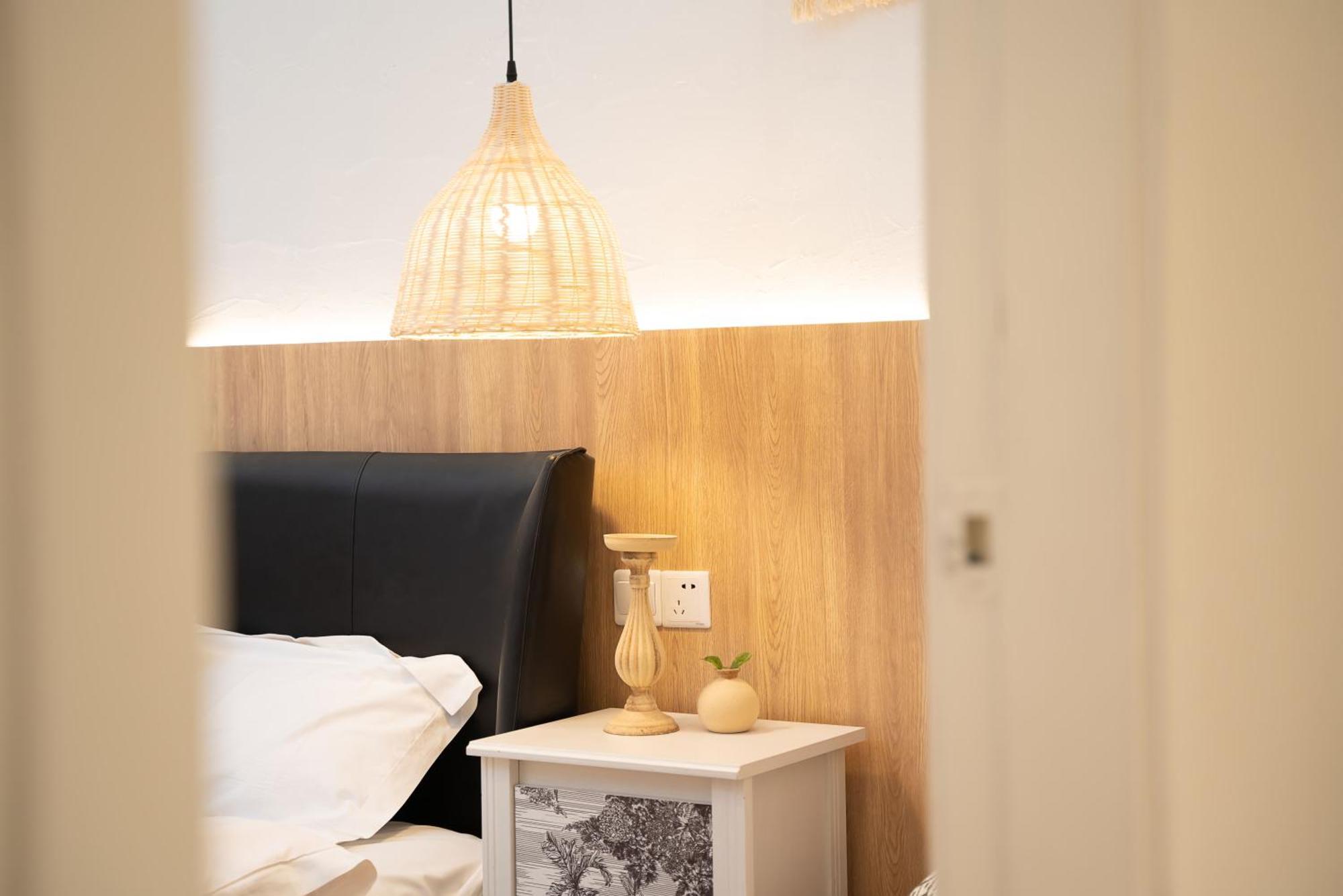 Shanghai Downtown Yi Du B&B - Near South Shaanxi Road Metro Station 600Meters Exterior photo