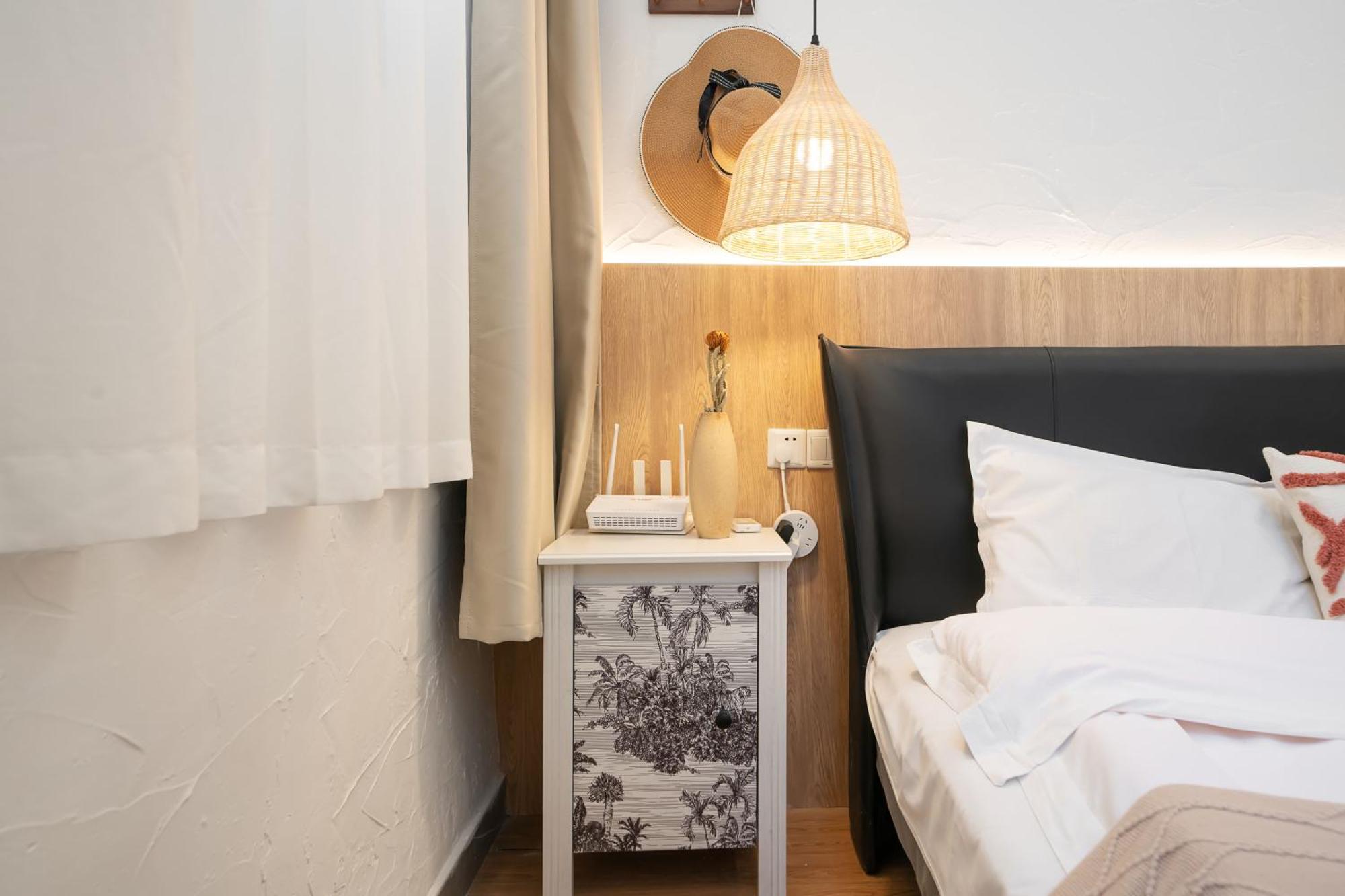Shanghai Downtown Yi Du B&B - Near South Shaanxi Road Metro Station 600Meters Exterior photo