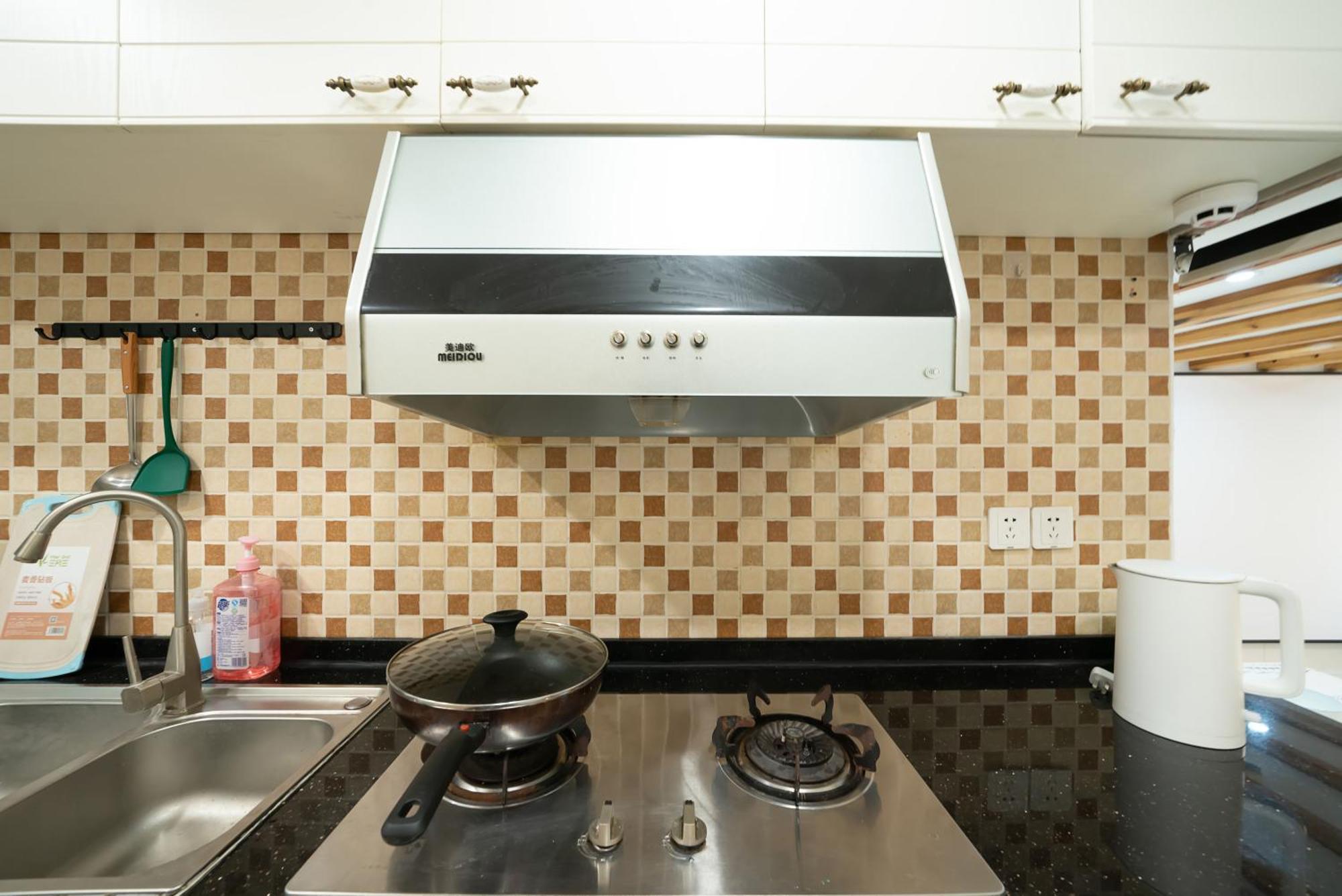 Shanghai Downtown Yi Du B&B - Near South Shaanxi Road Metro Station 600Meters Exterior photo
