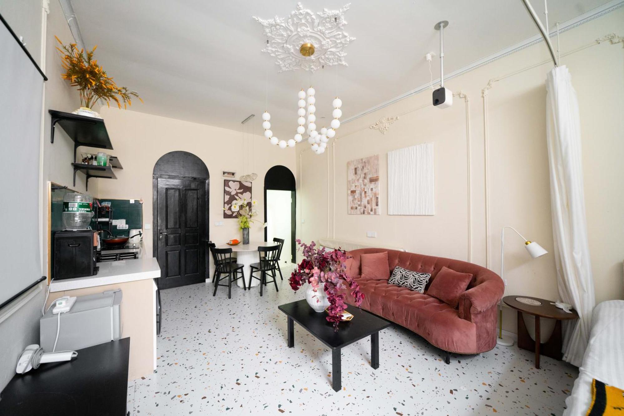 Shanghai Downtown Yi Du B&B - Near South Shaanxi Road Metro Station 600Meters Exterior photo
